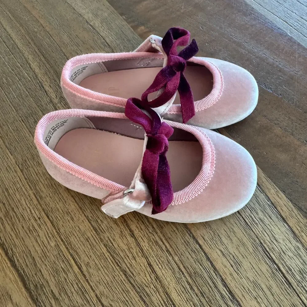 Gap Toddler Girl Flats - Size 5